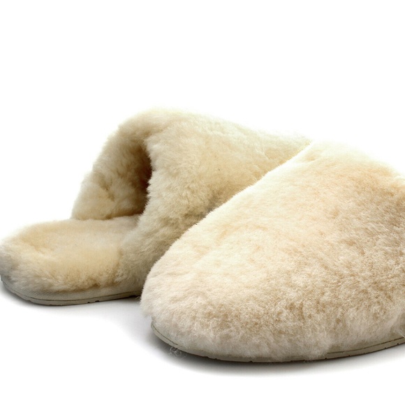 UGG Shoes - UGG Women's Fluffy Clog Slippers